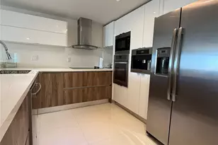 2780 NE 183rd St, Aventura, FL 33160 - Photo 1