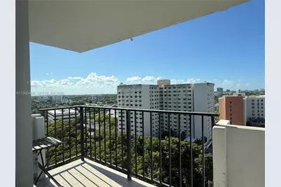 2780 NE 183rd St #1403, Aventura, FL 33160 - Photo 10