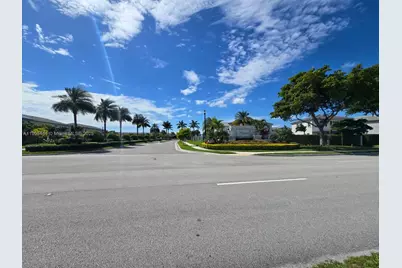 2705 SE 15th St, Homestead, FL 33035 - Photo 26