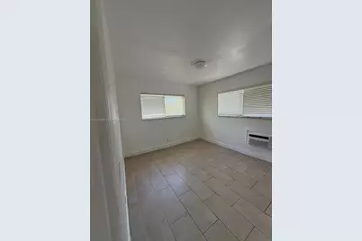 7155 Rue Notre Dame, Miami Beach, FL 33141 - Photo 42
