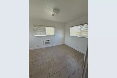 7155 Rue Notre Dame, Miami Beach, FL 33141 - Photo 38