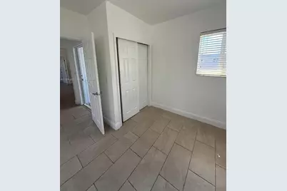 7155 Rue Notre Dame, Miami Beach, FL 33141 - Photo 40