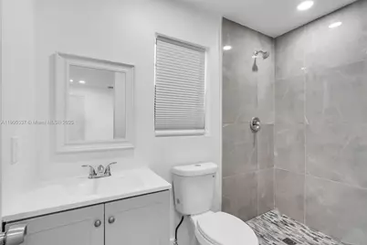 1436 NW 19th St, Fort Lauderdale, FL 33311 - Photo 10