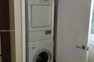 19900 E Country Club Dr, Aventura, FL 33180 - Photo 8