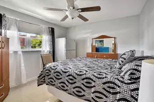 219 NE 14th Ave, Hallandale Beach, FL 33009 - Photo 18