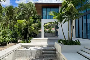 1409 Algardi Ave, Coral Gables, FL 33146 - Photo 4