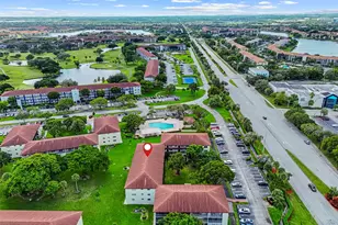 151 SW 135th Terrace, Pembroke Pines, FL 33027 - Photo 2