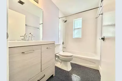 1542 Drexel Ave #107, Miami Beach, FL 33139 - Photo 16