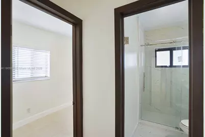 502 NW 7th Ct #2, Hallandale Beach, FL 33009 - Photo 12