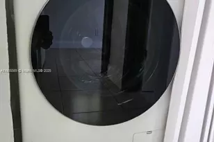 502 NW 7th Ct, Hallandale Beach, FL 33009 - Photo 8