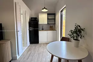 52 NW 68th St, Miami, FL 33150 - Photo 14