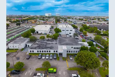 7500 NW 52nd St, Miami, FL 33166 - Photo 44