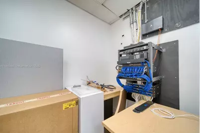 7500 NW 52nd St, Miami, FL 33166 - Photo 14