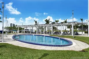 601 NE 36th St, Miami, FL 33137 - Photo 34