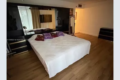 210 174th St #301, Sunny Isles Beach, FL 33160 - Photo 18