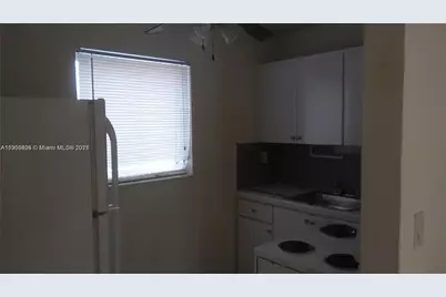 2441 SW 27th Ave #3, Miami, FL 33145 - Photo 2