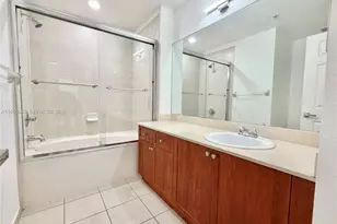 10885 NW 89th Terrace, Doral, FL 33178 - Photo 6