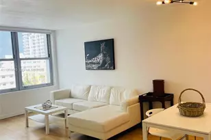 2899 Collins Ave, Miami Beach, FL 33140 - Photo 10