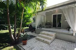 273 NW 92nd St, Miami Shores, FL 33150 - Photo 12