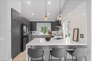 1171 Laguna Springs Dr, Weston, FL 33326 - Photo 56