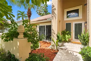 1171 Laguna Springs Dr, Weston, FL 33326 - Photo 10