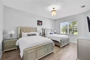 16541 SW 62nd St, Southwest Ranches, FL 33331 - Photo 22