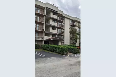 2701 Riverside Dr #206-B, Coral Springs, FL 33065 - Photo 14