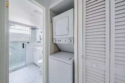 7712 Byron Ave #2, Miami Beach, FL 33141 - Photo 14