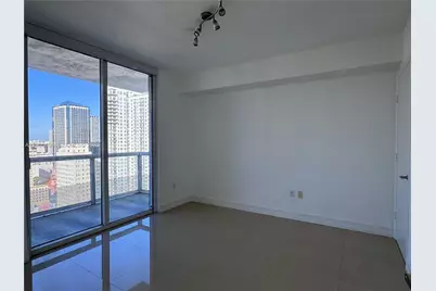50 Biscayne Blvd #2507, Miami, FL 33132 - Photo 12