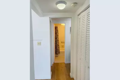 2899 Collins Ave #648, Miami Beach, FL 33140 - Photo 16