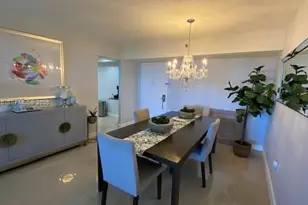 1100 St Charles Pl, Pembroke Pines, FL 33026 - Photo 16