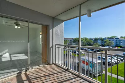 8650 SW 212th St #303, Cutler Bay, FL 33189 - Photo 8