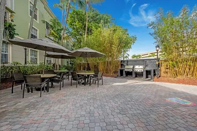 1919 Van Buren St #420A, Hollywood, FL 33020 - Photo 14