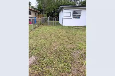 3510 SW 36th Ct, West Park, FL 33023 - Photo 4