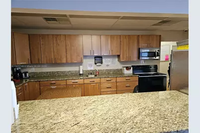 2300 SW 19th Ave, Boynton Beach, FL 33426 - Photo 24