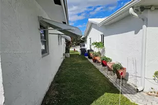 2300 SW 19th Ave, Boynton Beach, FL 33426 - Photo 18