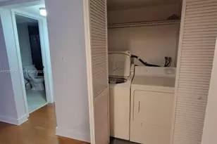 4321 NW 9th Ave, Deerfield Beach, FL 33064 - Photo 10