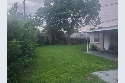 1505 NW 7th Ter, Fort Lauderdale, FL 33311 - Photo 2