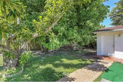 671 E 53rd St, Hialeah, FL 33013 - Photo 28