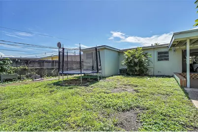 671 E 53rd St, Hialeah, FL 33013 - Photo 30