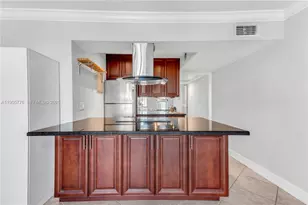 801 NE 18th Ct, Fort Lauderdale, FL 33305 - Photo 8