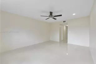 2820 Somerset Dr, Lauderdale Lakes, FL 33311 - Photo 12