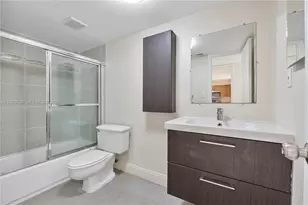 2820 Somerset Dr, Lauderdale Lakes, FL 33311 - Photo 14