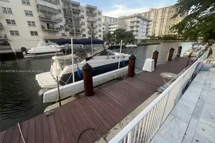 3915 NE 168th St, North Miami Beach, FL 33160 - Photo 2