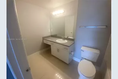 11601 SW 2nd St #21201, Pembroke Pines, FL 33025 - Photo 10