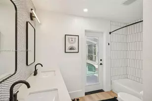 444 N Barfield Dr, Marco Island, FL 33145 - Photo 24