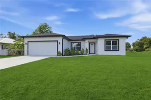 407 Harbor Blvd, Port Charlotte, FL 33954 - Photo 2