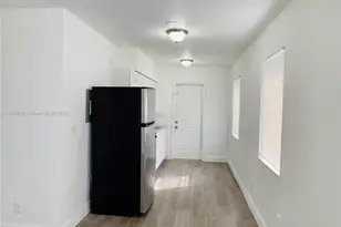 738 NE 86th St, Miami, FL 33138 - Photo 2