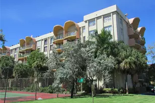 9360 Fontainebleau Blvd, Miami, FL 33172 - Photo 1