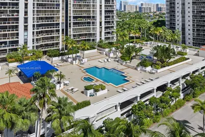 3598 Yacht Club Dr #602, Aventura, FL 33180 - Photo 28